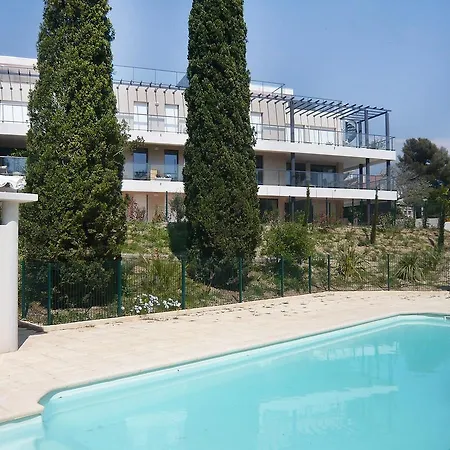 Les Terrasses Du Parc 邦多勒